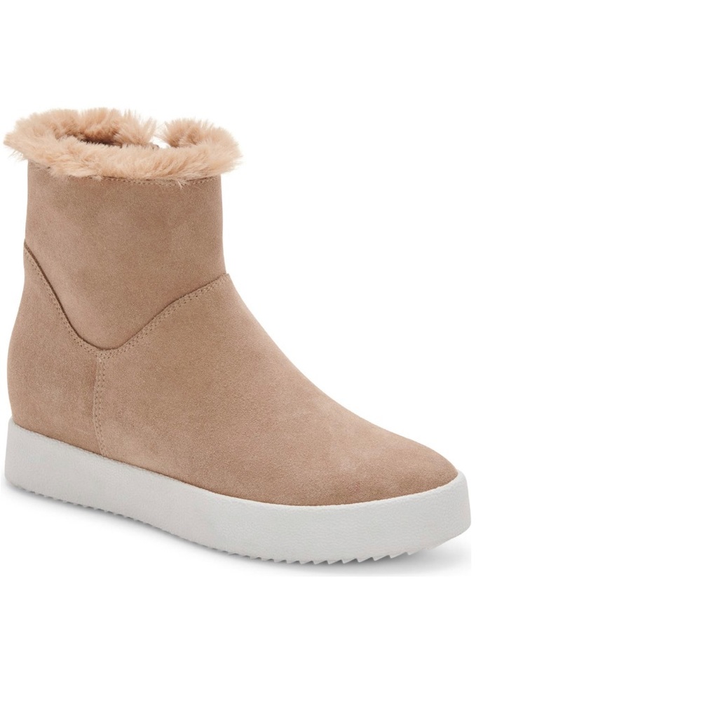 Blondo water-resistant sneaker boots